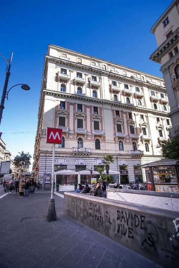 ** Bed & Breakfast Bellorizzonte Naples Italy